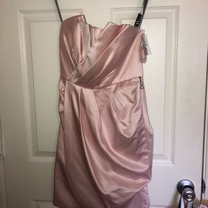 David’s Bridal- White by Vera Wang Size 2